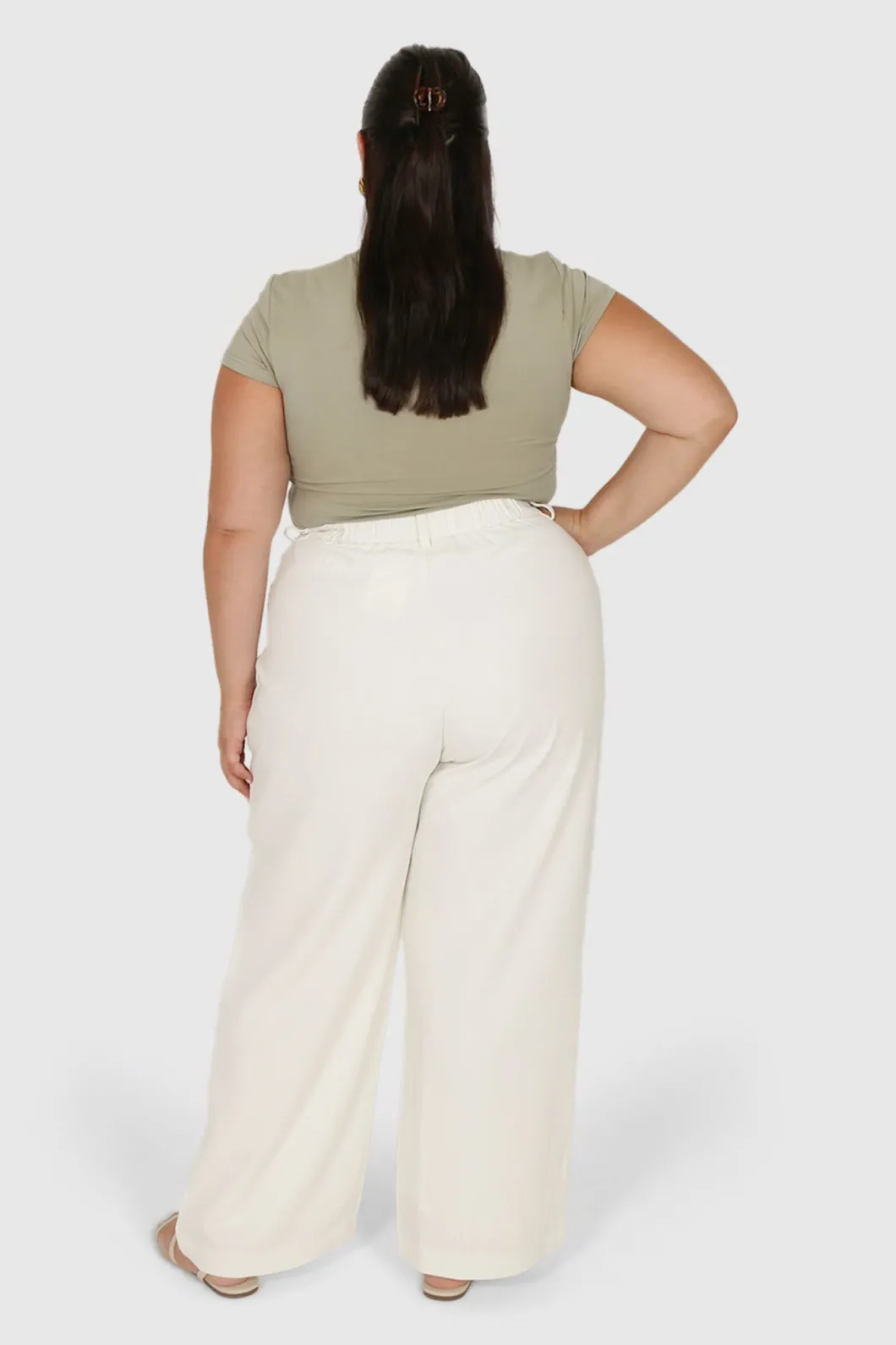 Fayt Tops | BUTTERY TEE SOFT SAGE
