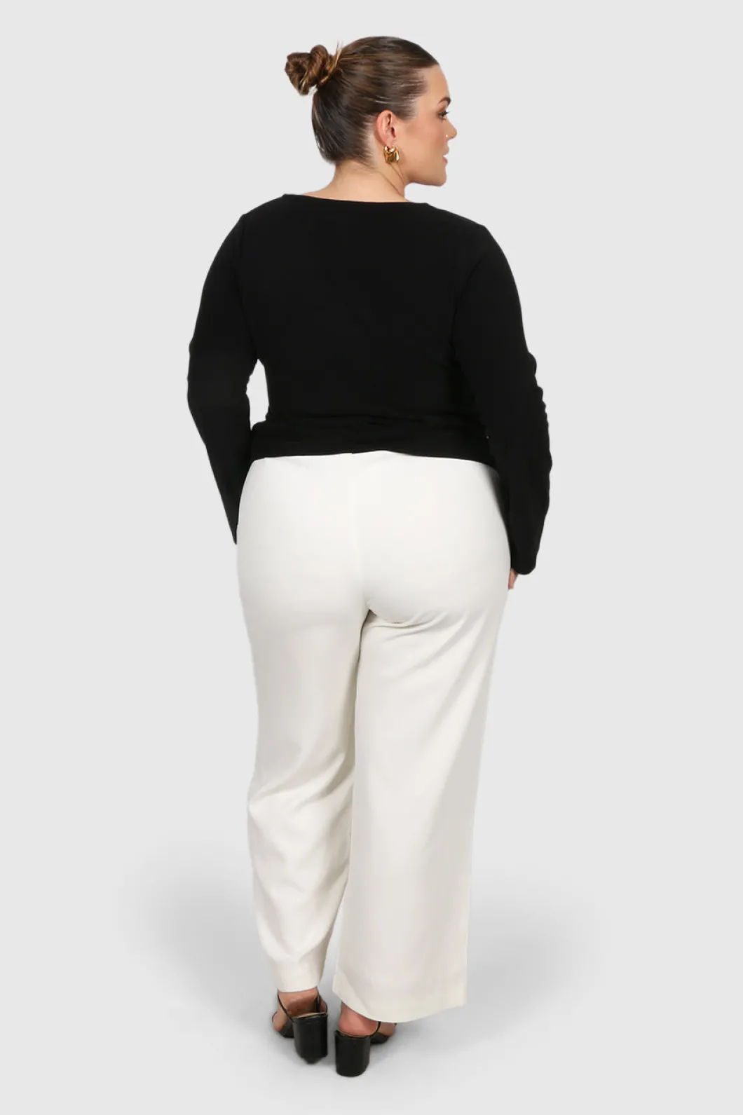 Fayt Tops | CARMEN TOP BLACK