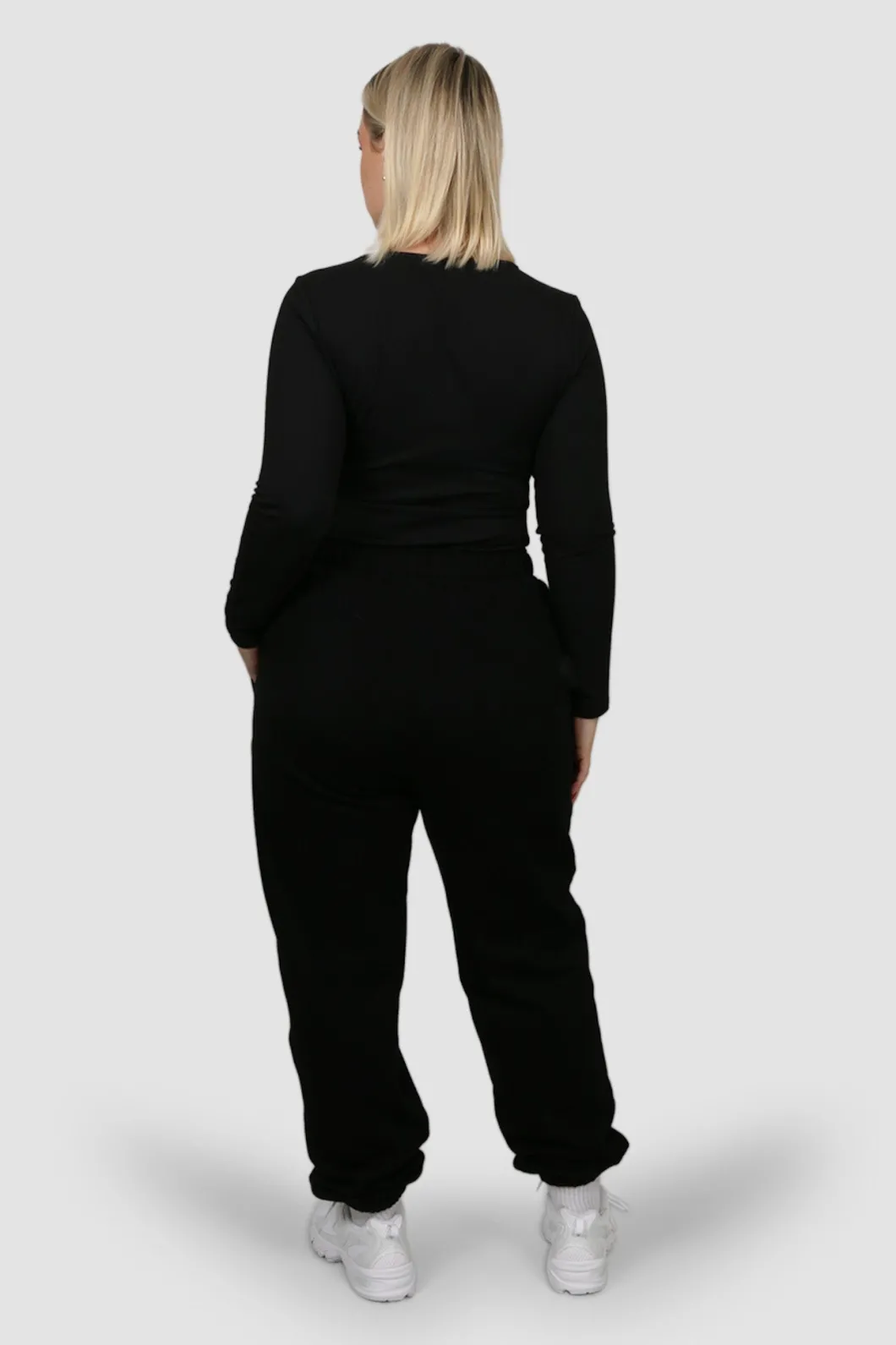 Fayt Sets | CUFF SWEATPANT BLACK