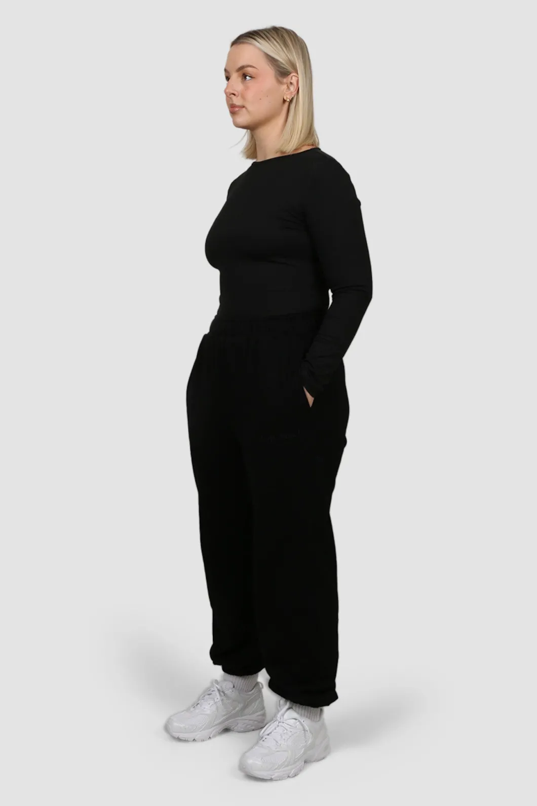 Fayt Sets | CUFF SWEATPANT BLACK