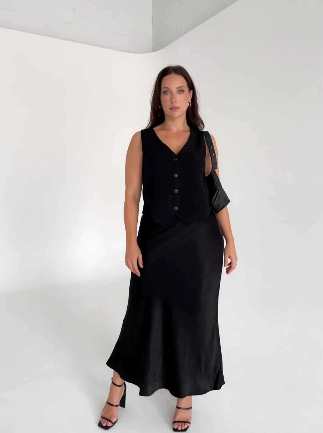 Fayt Tops | DIEGO VEST BLACK