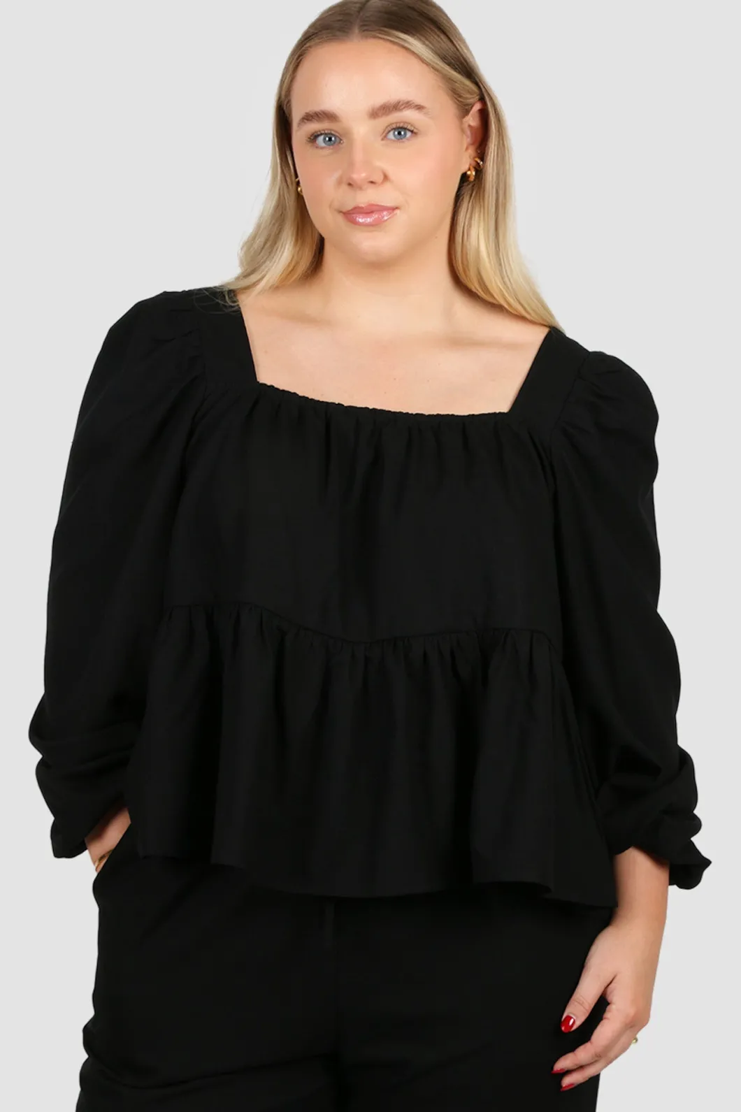 Fayt Tops | Sets | ELARA TOP BLACK