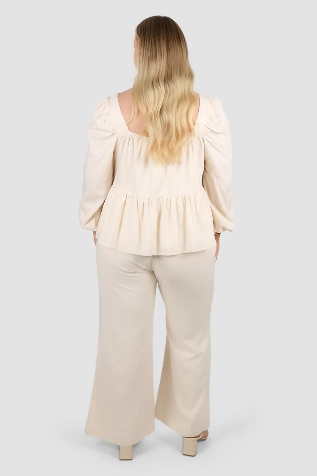 Fayt Tops | Sets | ELARA TOP NEUTRAL