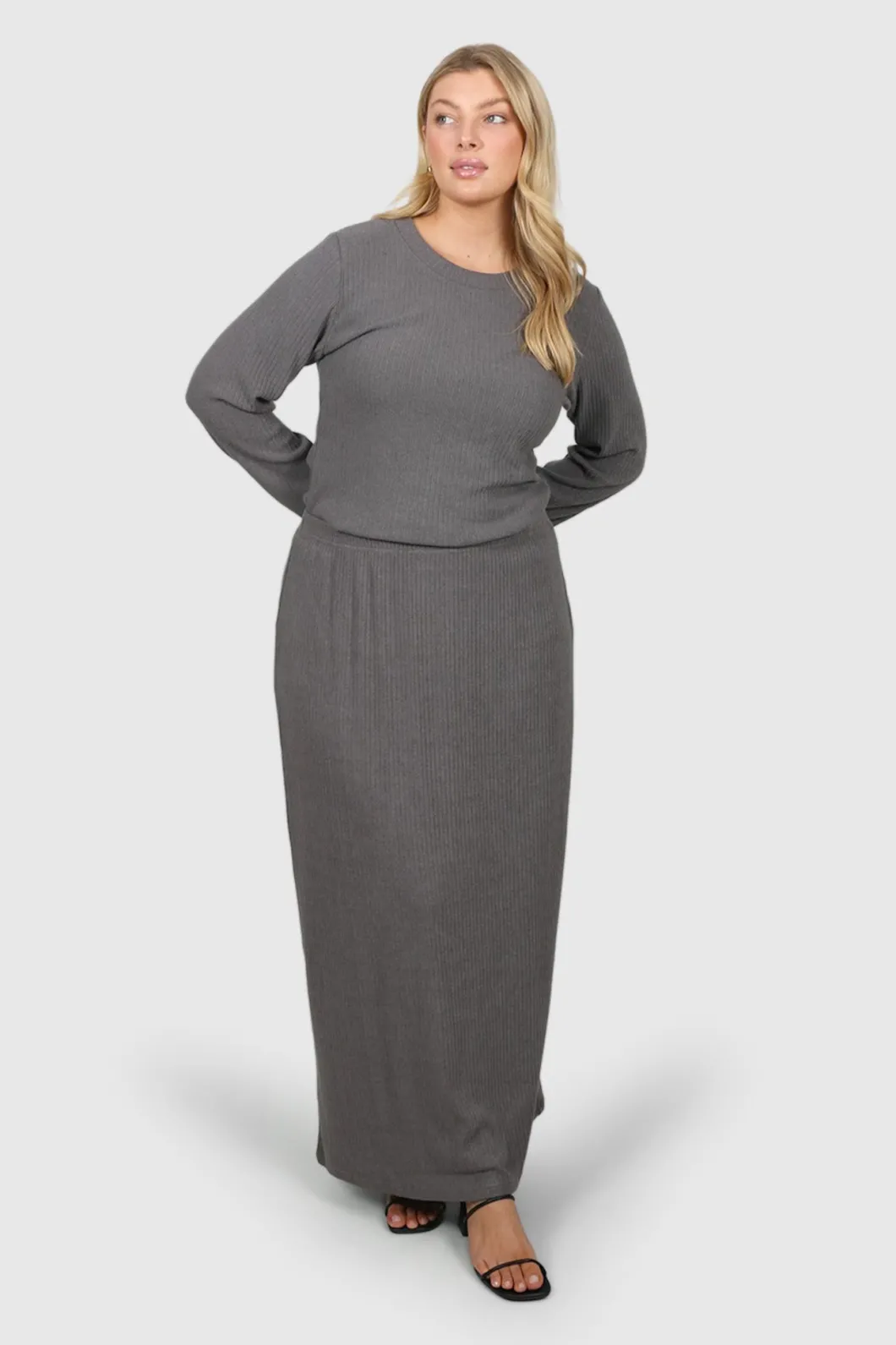 Fayt Tops | Sets | HAZE TOP CHARCOAL