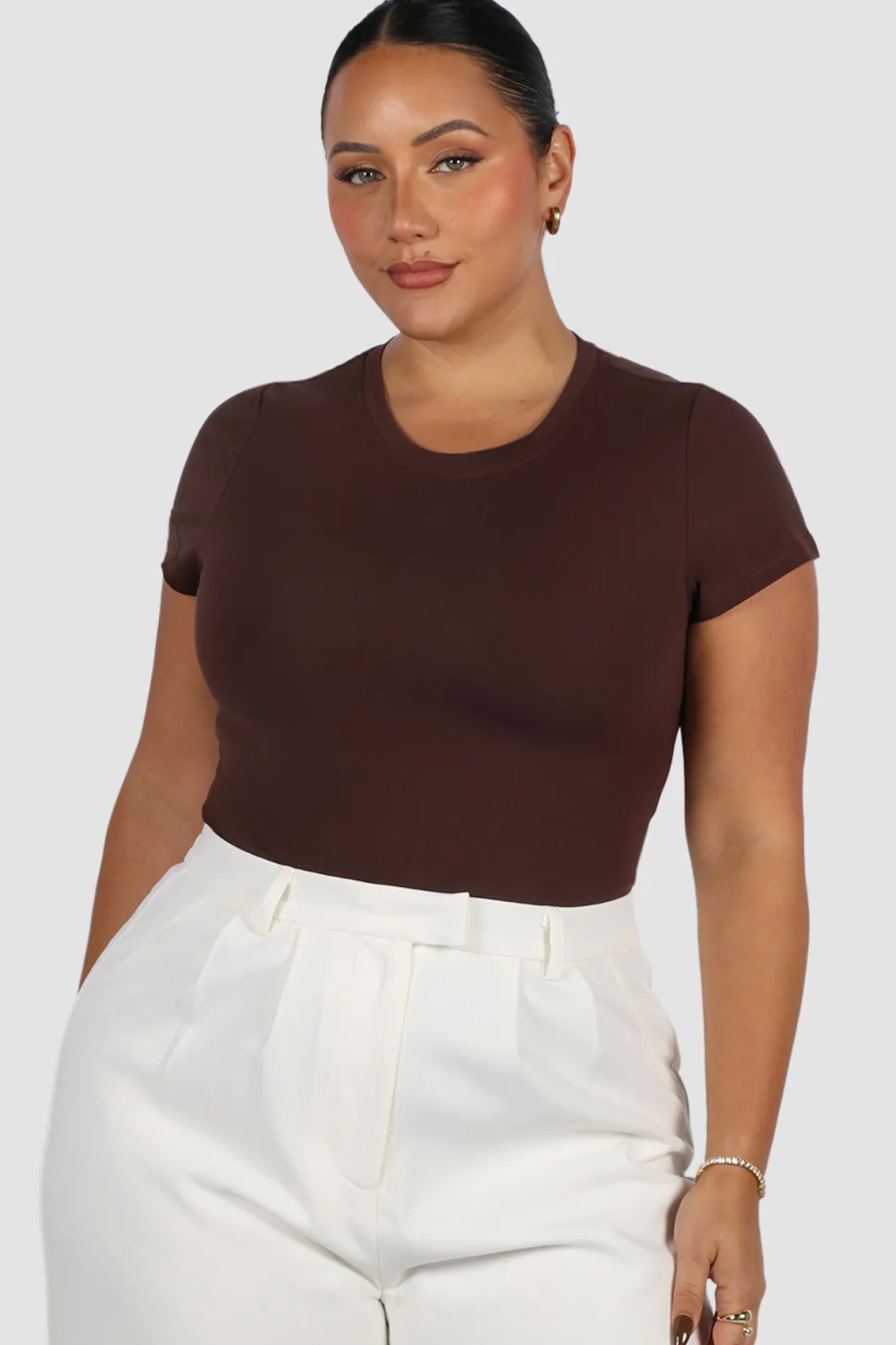 Fayt Tops | LIGHT BUTTERY TEE CHOC