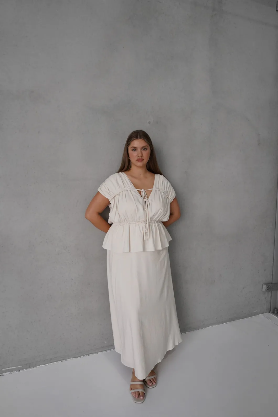 Fayt Skirts | Sets | NIA SKIRT NEUTRAL