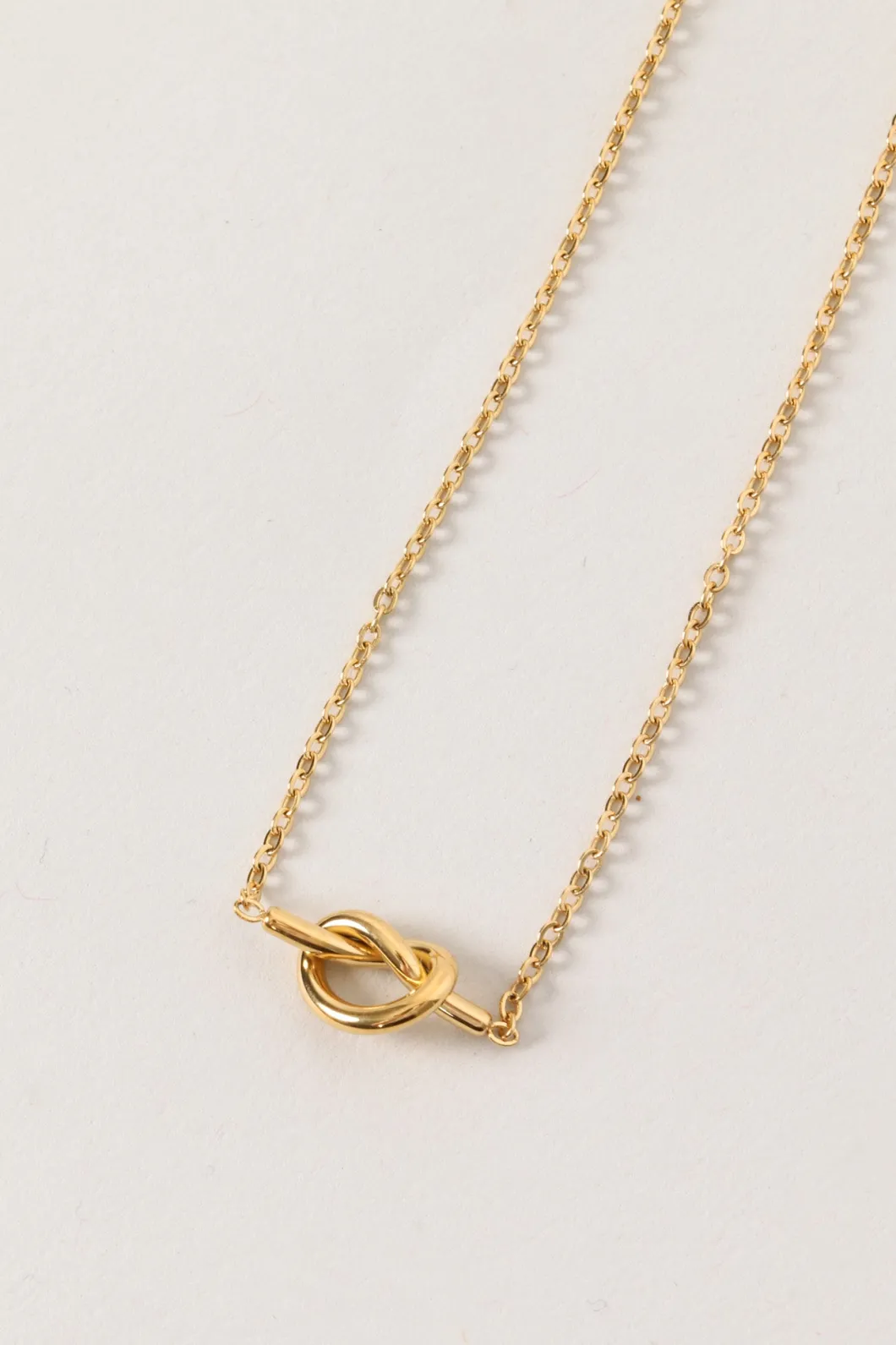 Fayt Accessories | PRETZEL NECKLACE